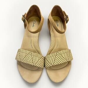 Clark’s Collection Women’s Wedge Sandal Woven Toe Strap, Ankle Buckle Size 10